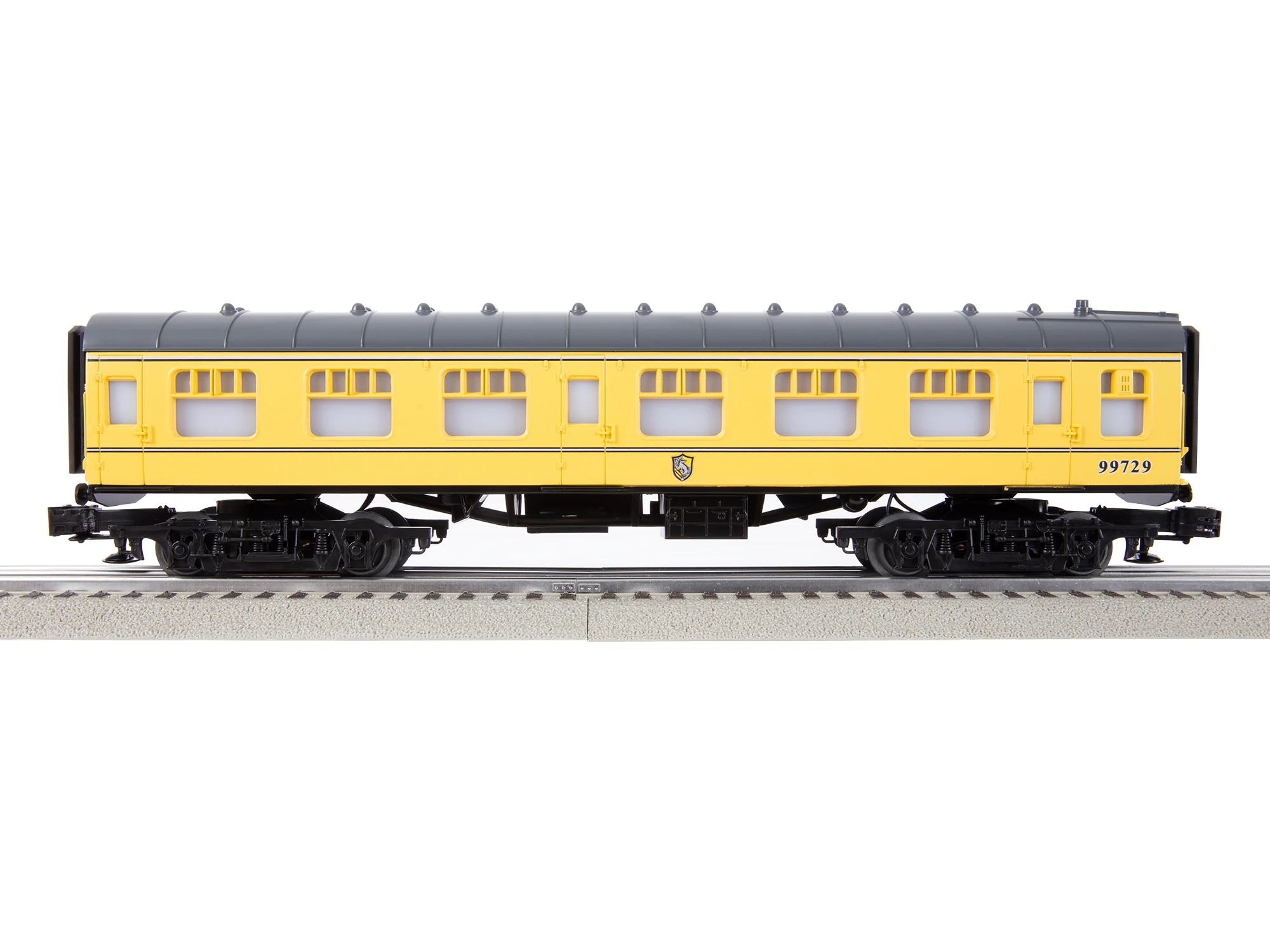 Lionel® Harry Potter Hufflepuff Coach 1 Lionel® Harry Potter Hufflepuff Coach
